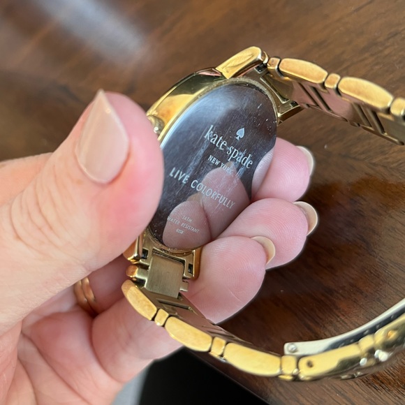 Kate Spade Live Colorfully Women’s Gold Watch 3ATM Water Resistant - Picture 5 of 6